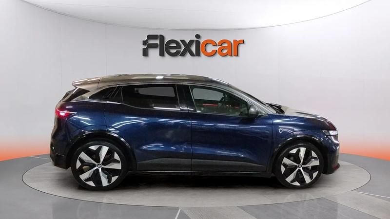 Usado Renault Megane E-Tech Iconic 160 kW (218 CV) 2023 Azul Berlina