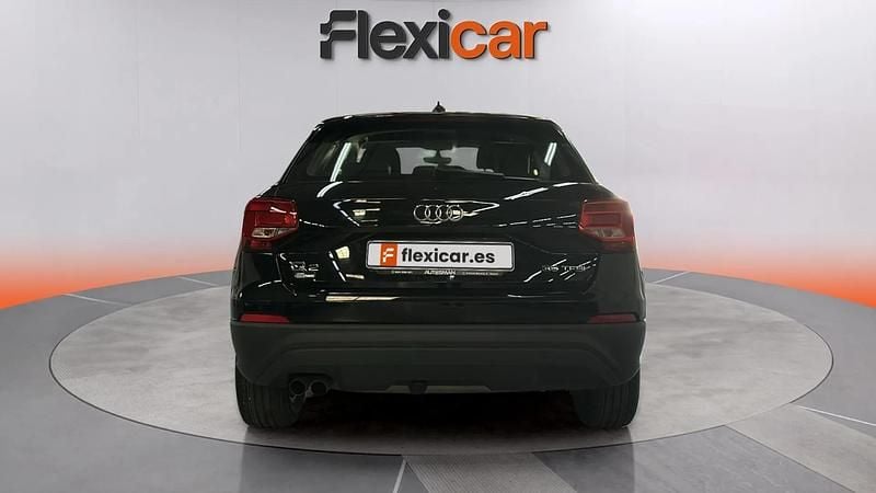 Usado Audi Q2 Advanced Plus 150 CV (110 kW) 2019 Negro SUV