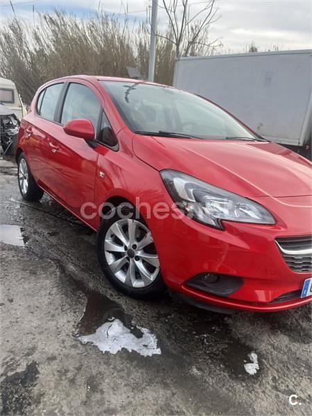 Usado Opel Corsa Selective 95 CV (69 kW) 2017 Rojo Utilitario