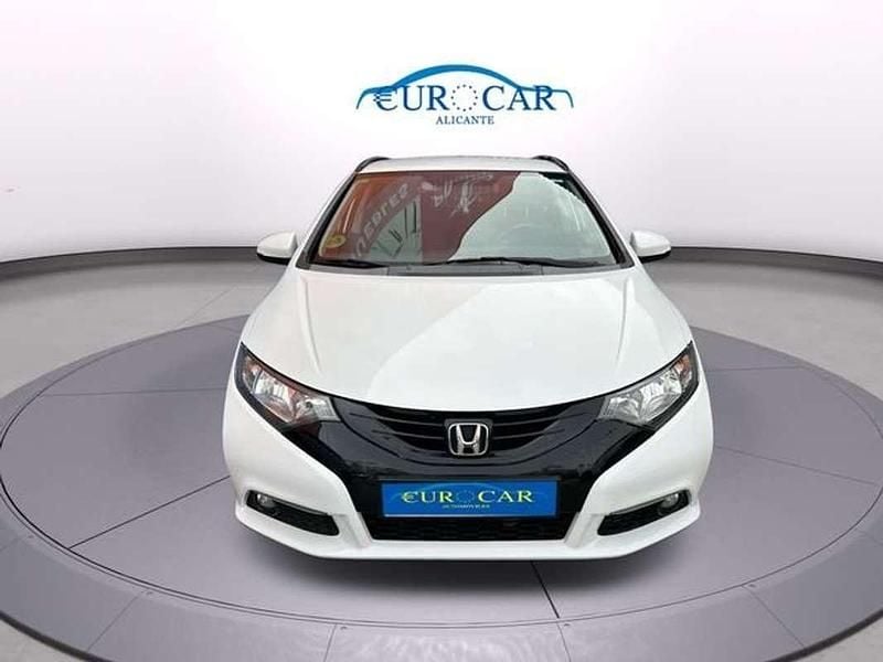 Usado Honda Civic Comfort 120 CV (88 kW) 2014 Blanco Familiar
