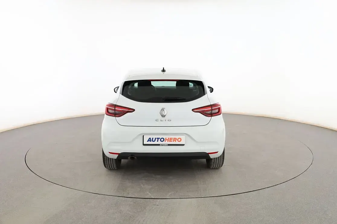 Usado Renault Clio Intens 91 CV (66 kW) 2021 Blanco Utilitario