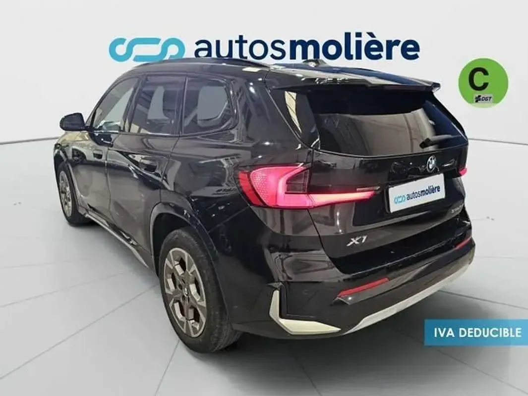 Usado BMW X1 Comfort Edition 150 CV (110 kW) 2022 Negro SUV