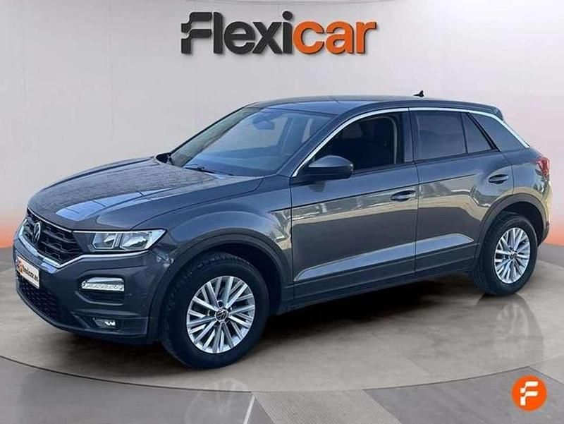 Usado VW T-Roc Advance 110 CV (80 kW) 2021 Gris SUV