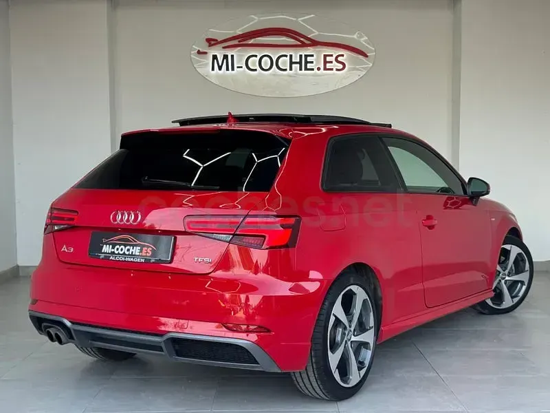 Usado Audi A3 S-Line 150 HP (110 kW) 2017 Vermelho Sedan