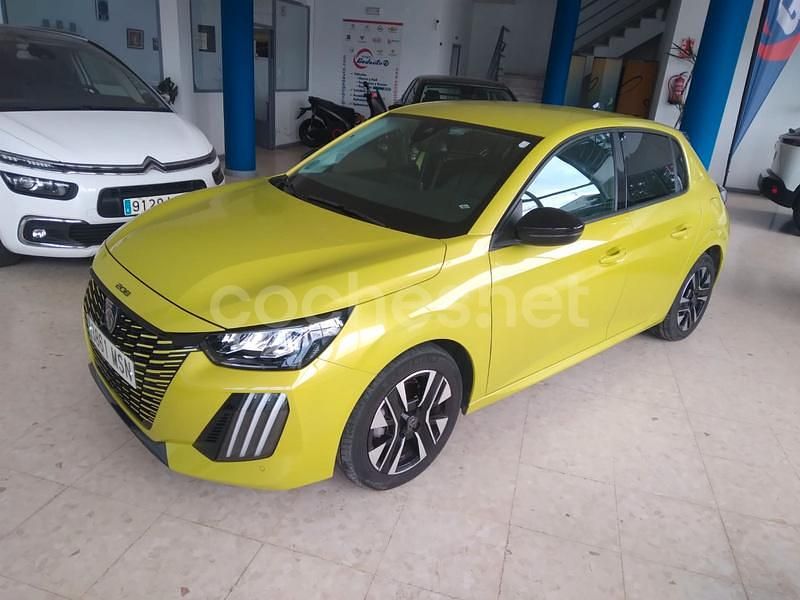 Occasion Peugeot 208 Allure 100 PK (73 kW) 2024 Geel Hatchback