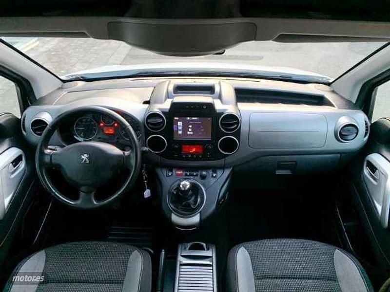 Usado Peugeot Partner Allure 120 CV (88 kW) 2019 Blanco Monovolumen