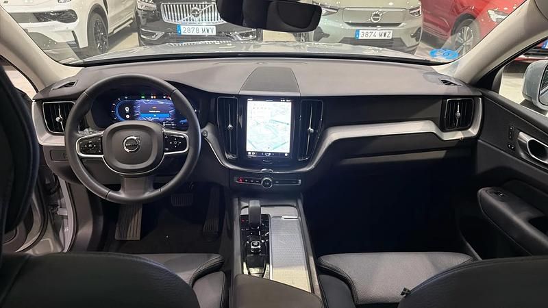 Usado Volvo XC60 Plus 350 CV (257 kW) 2024 SUV