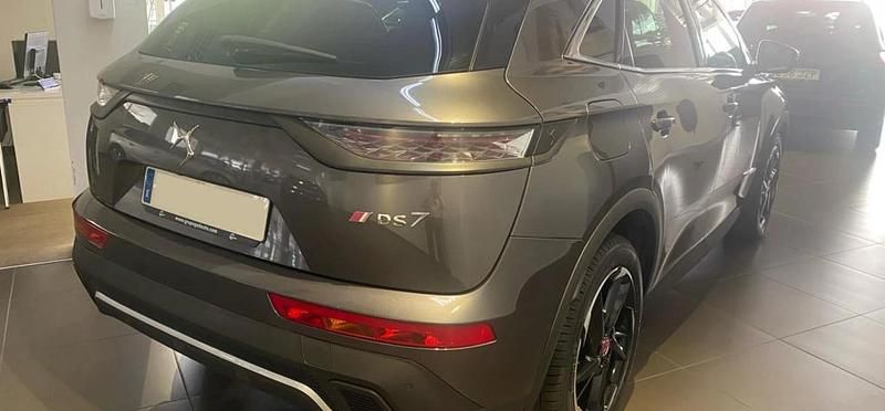 Usado DS Automobiles DS7 Crossback Performance 131 CV (96 kW) 2018 Evl  pintura gris platinium SUV