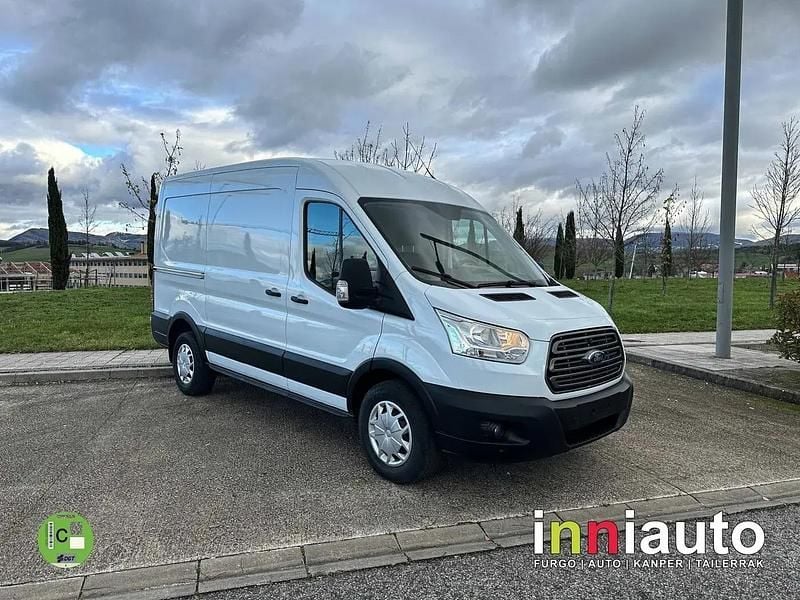 Usado Ford Transit Trend 130 HP (95 kW) 2018 Branco Van