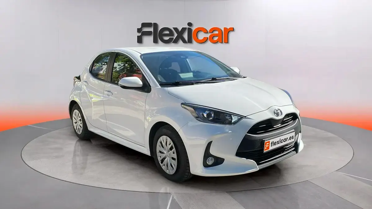 Usado Toyota Yaris Active 69 CV (50 kW) 2022 Utilitario