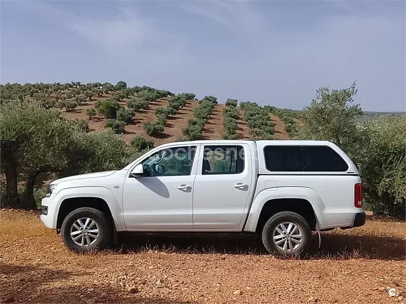 Usado VW Amarok Trendline 140 CV (102 kW) 2016 Blanco Pickup/Camioneta