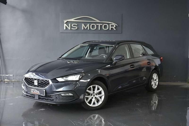 Gris Usado 2022 Seat Leon ST Reference Familiar | 16.900 € (Precio justo) - Imagen 1/4