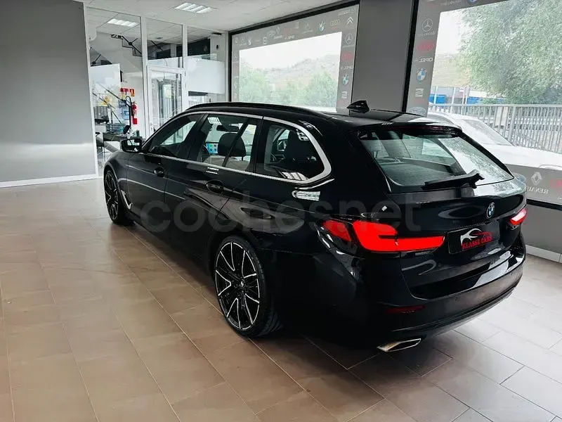 Usado BMW 520 190 CV (139 kW) 2023 Negro Berlina