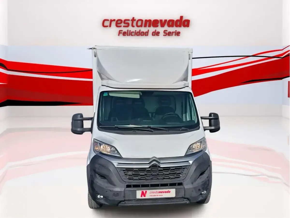 Usado Citroën Jumper 140 CV (102 kW) 2021 Blanco Monovolumen