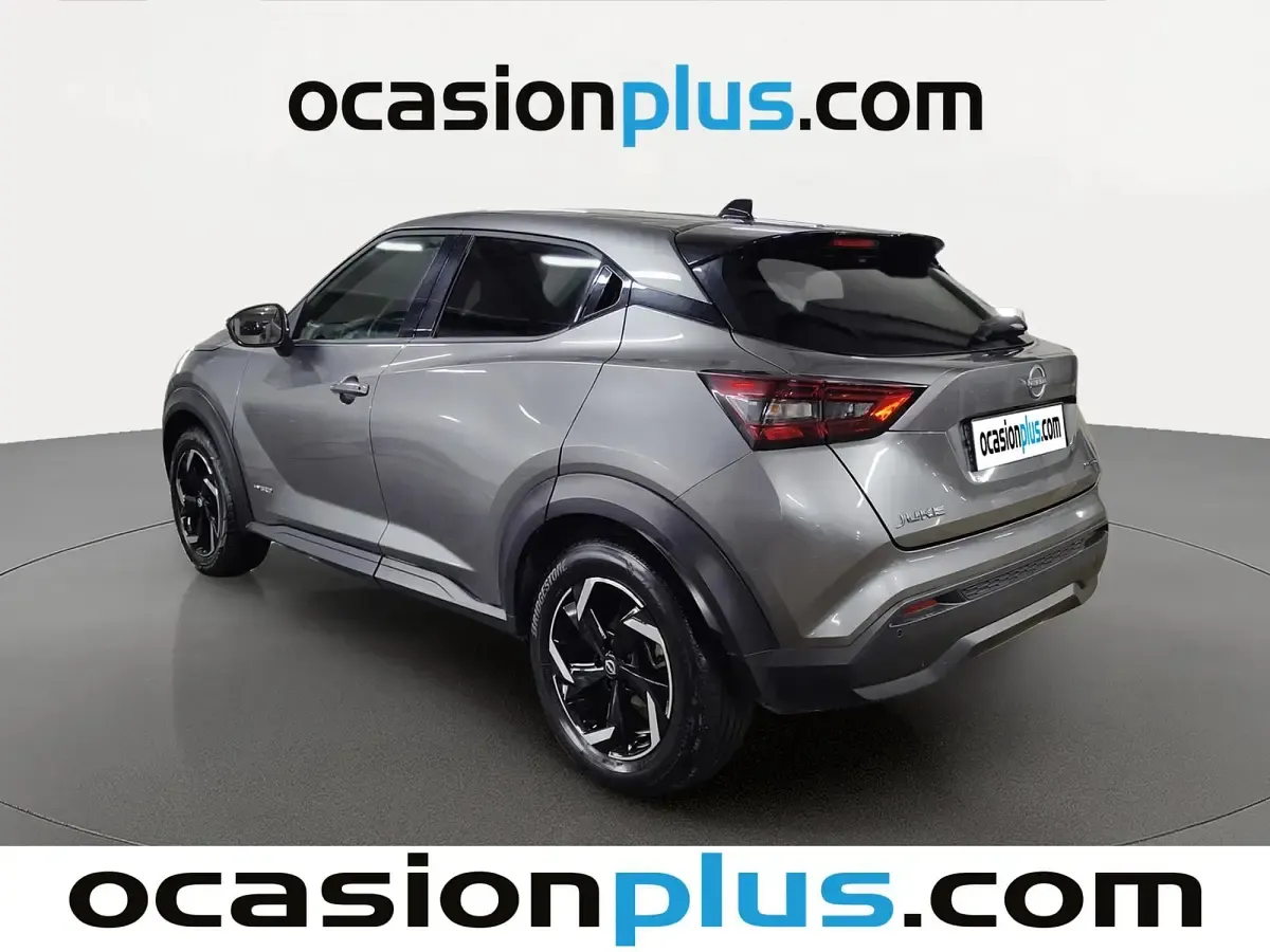 Usado Nissan Juke N-Connecta 143 CV (105 kW) 2024 Gris SUV