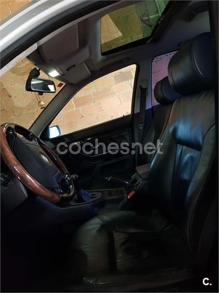 Begagnad BMW 320 150 HK (110 kW) 2003 Grå Sedan