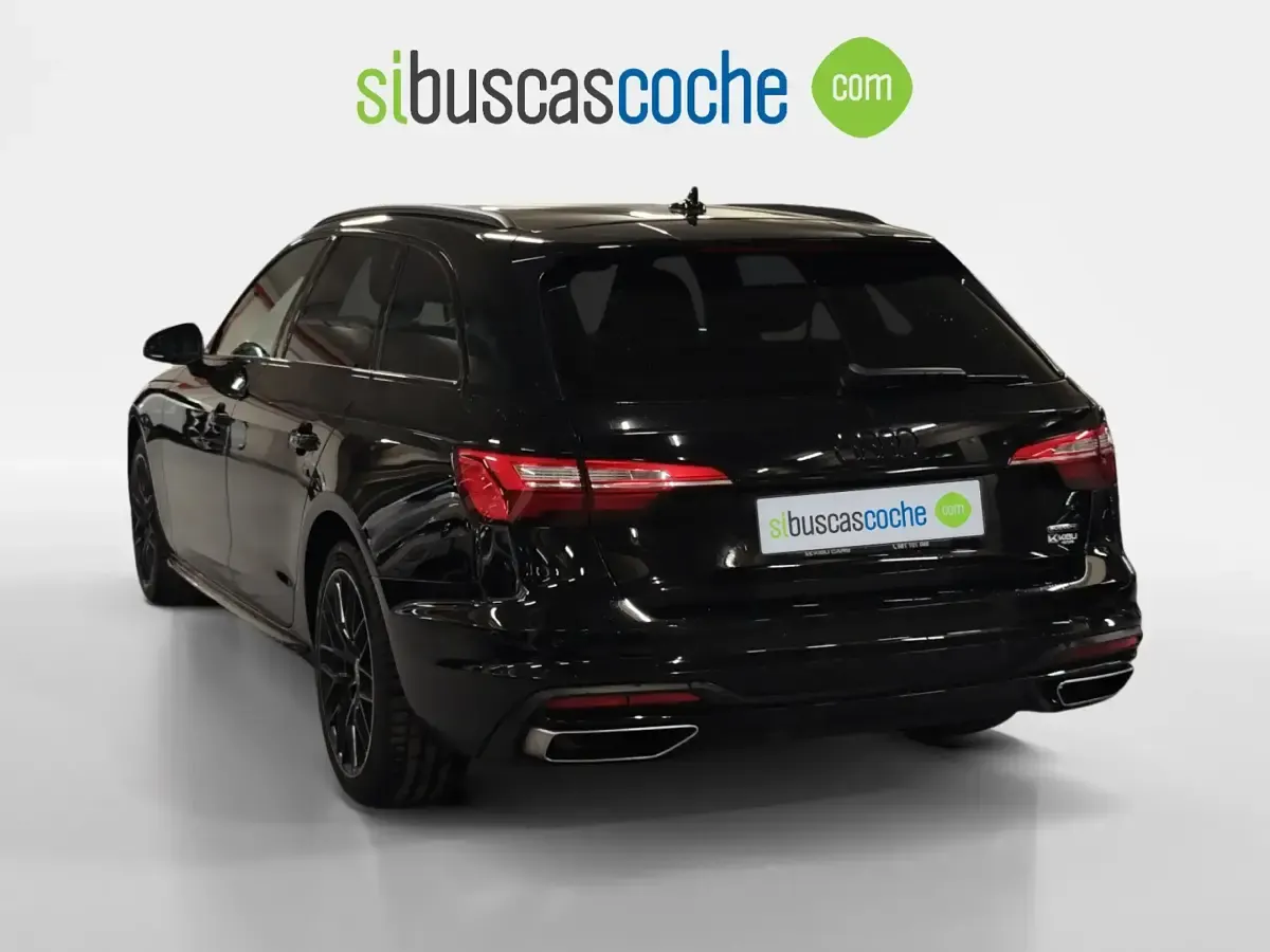Usado Audi A4 Advanced Plus 265 CV (194 kW) 2021 Negro Familiar