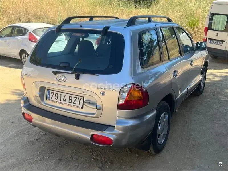 Usado Hyundai Santa Fe GLS 145 CV (106 kW) 2002 Gris / plata SUV