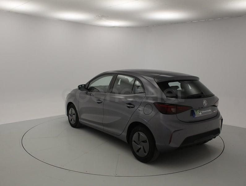 Usado MG MG3 116 CV (85 kW) 2025 Gris / plata Utilitario