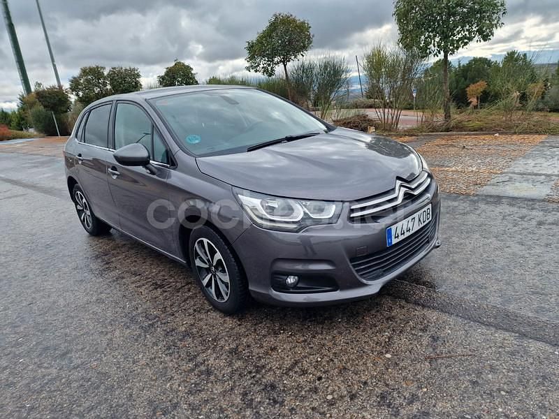 Gris / plata Usado 2017 Citroën C4 Live Berlina | 8700 € (Buen precio) - Imagen 1/4