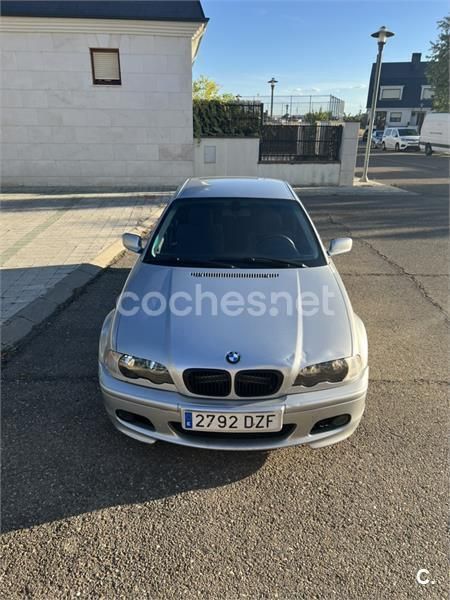 Usado BMW 330 231 CV (169 kW) 2000 Gris / plata Coupe