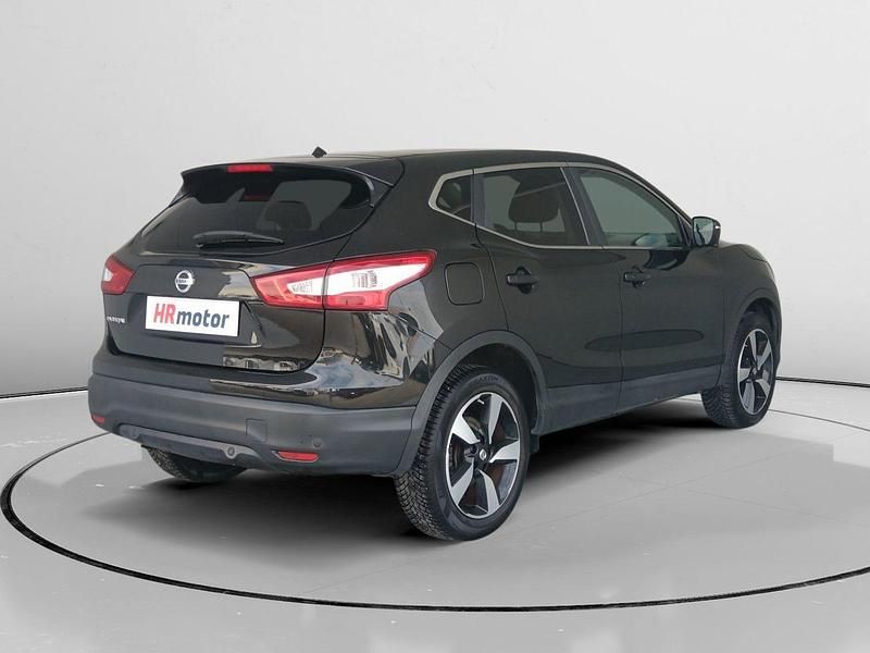Usado Nissan Qashqai N-Connecta 116 CV (85 kW) 2016 Negro SUV