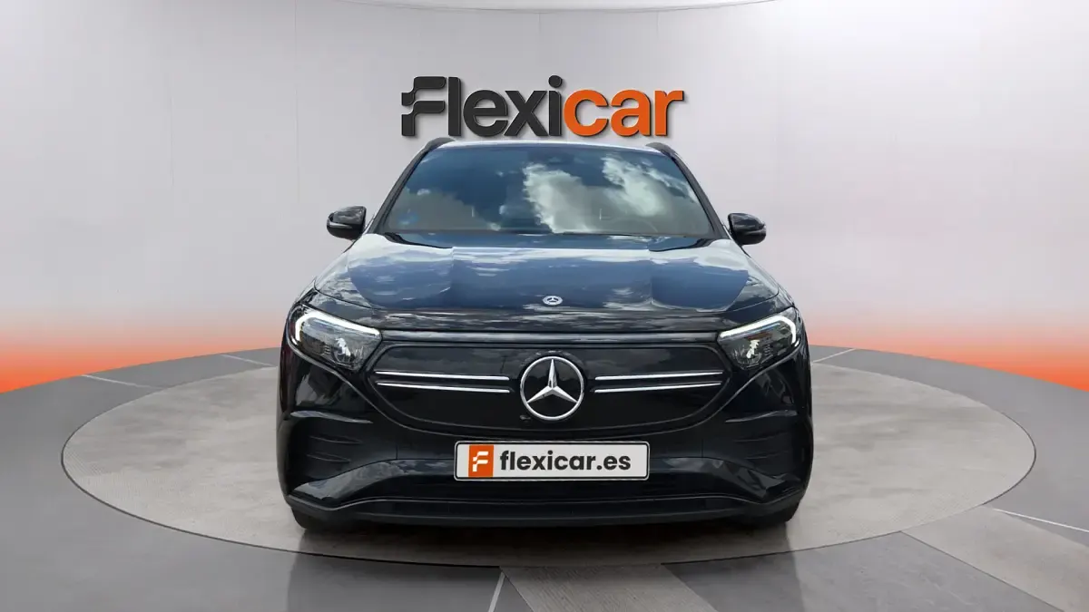 Usado Mercedes EQA300 167 kW (228 CV) 2022 Negro SUV