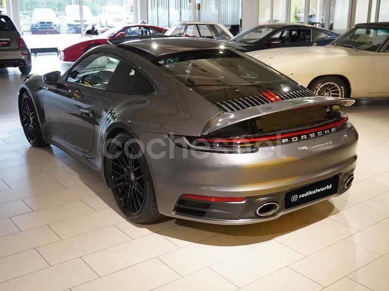 Usado Porsche 911 Carrera 4S 450 CV (330 kW) 2022 Gris / plata Coupe