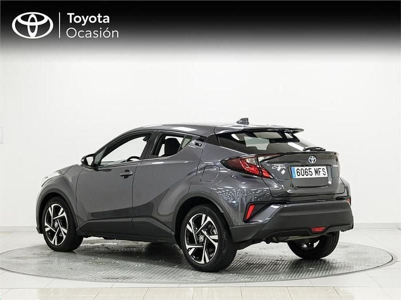 Usado Toyota C-HR Advance 122 CV (89 kW) 2023 Gris SUV