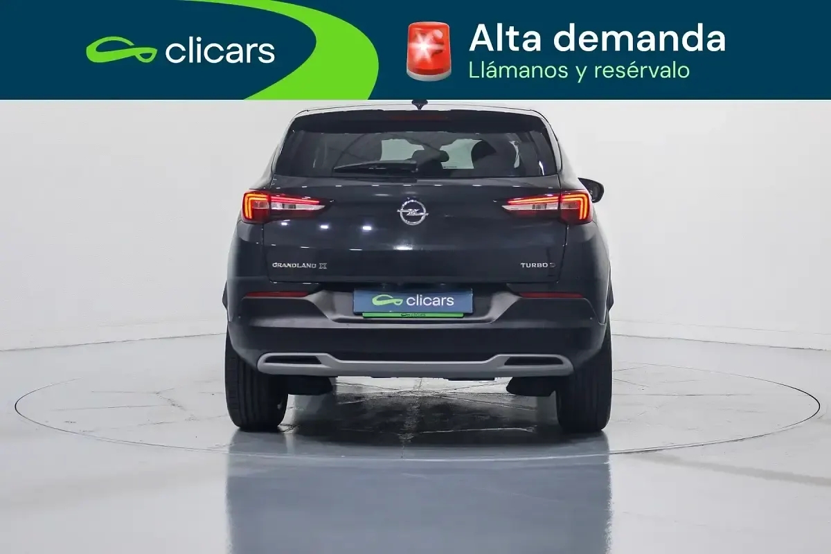 Usado Opel Grandland X Ultimate 130 CV (95 kW) 2018 Gris / plata SUV