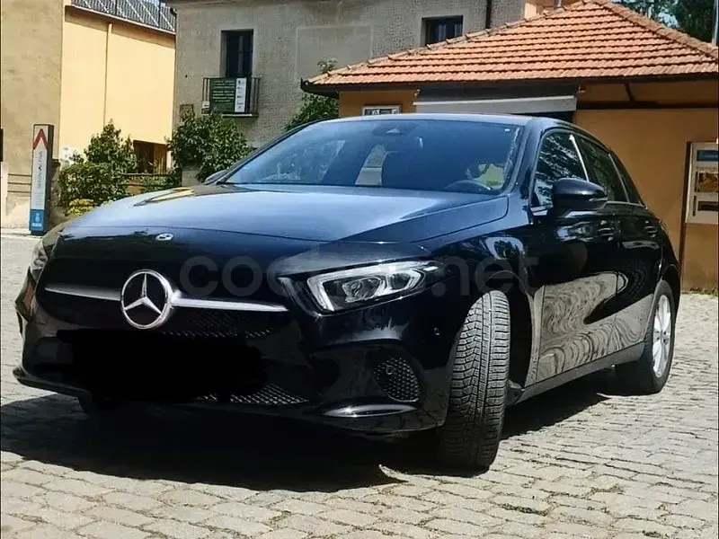 Usado Mercedes A250 218 CV (160 kW) 2022 Negro Berlina