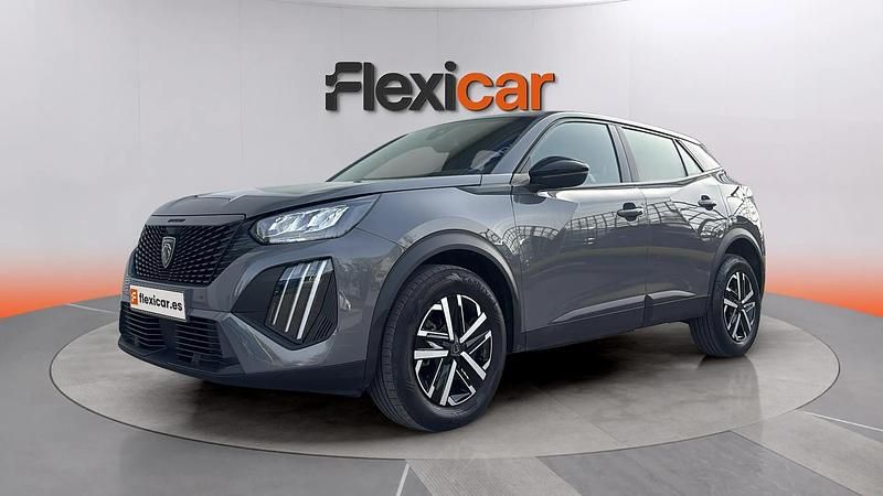 Usado Peugeot 2008 Active 102 CV (75 kW) 2023 Gris SUV