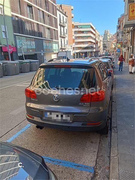 Usado VW Tiguan 140 CV (102 kW) 2012 Gris / plata SUV