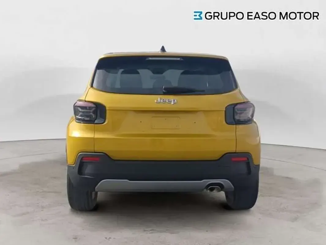 Usado Jeep Avenger Altitude 101 CV (74 kW) 2023 Amarillo SUV