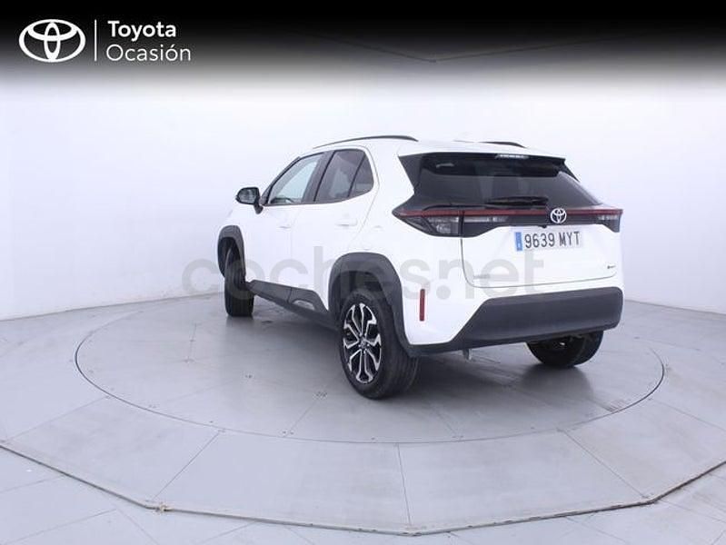 Usado Toyota Yaris Cross Active 116 CV (85 kW) 2025 Blanco SUV