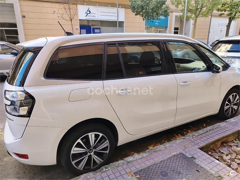 Usado Citroën C4 SpaceTourer Feel 100 CV (73 kW) 2018 Blanco Monovolumen