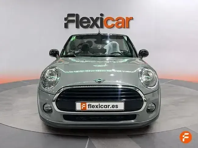 Usado Mini Cooper Cabriolet 136 CV (100 kW) 2019 Gris Descapotable