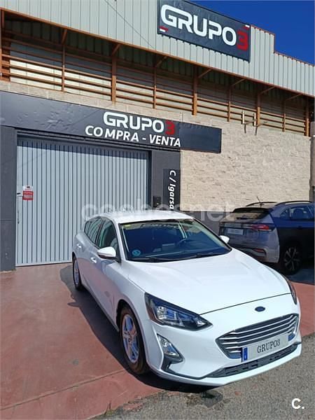 Usado Ford Focus Trend 95 CV (69 kW) 2020 Blanco Berlina
