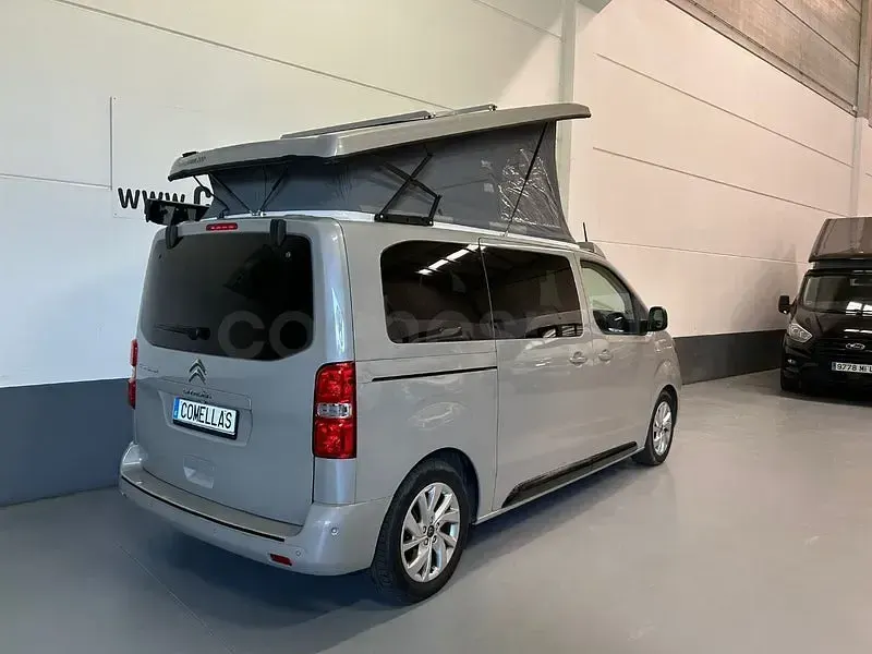 Usado Citroën Spacetourer Rip Curl 150 CV (110 kW) 2020 Beige Monovolumen