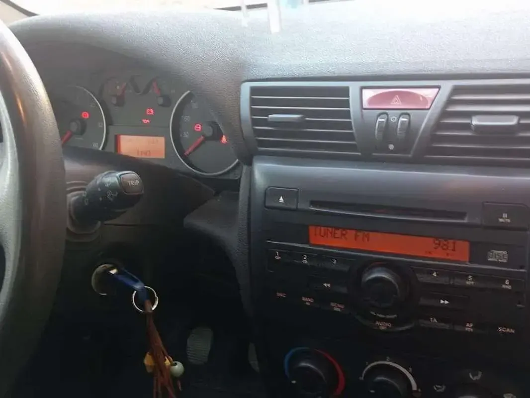 Usado Fiat Stilo Dynamic 116 CV (85 kW) 2002 Verde Utilitario