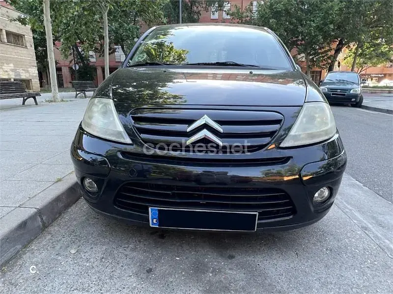 Usado Citroën C3 Exclusive 92 CV (67 kW) 2006 Negro Berlina