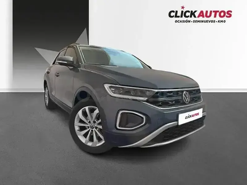 Usado VW T-Roc Life 150 CV (110 kW) 2024 Azul SUV