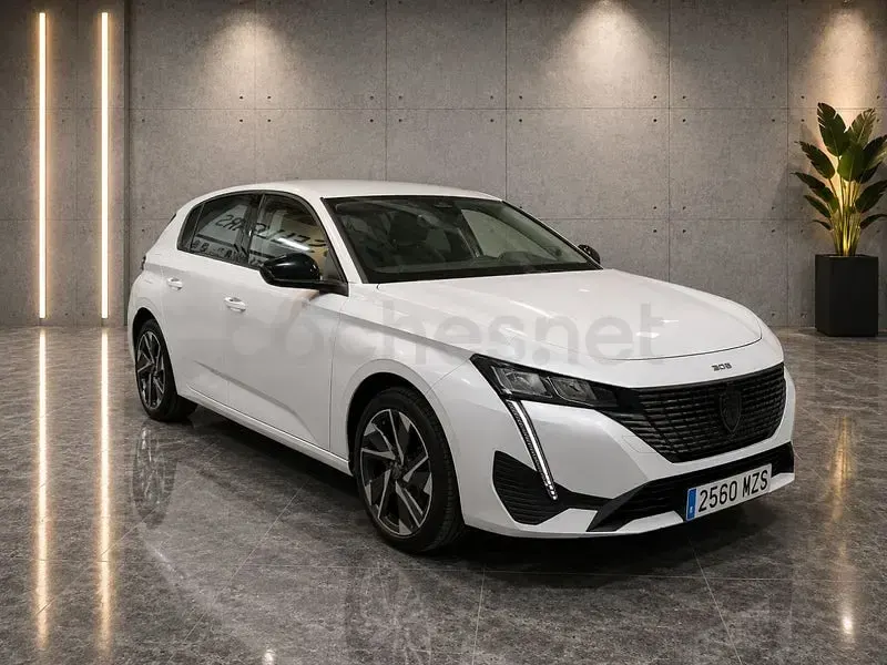 Usado Peugeot 308 Allure 145 CV (106 kW) 2025 Blanco Berlina