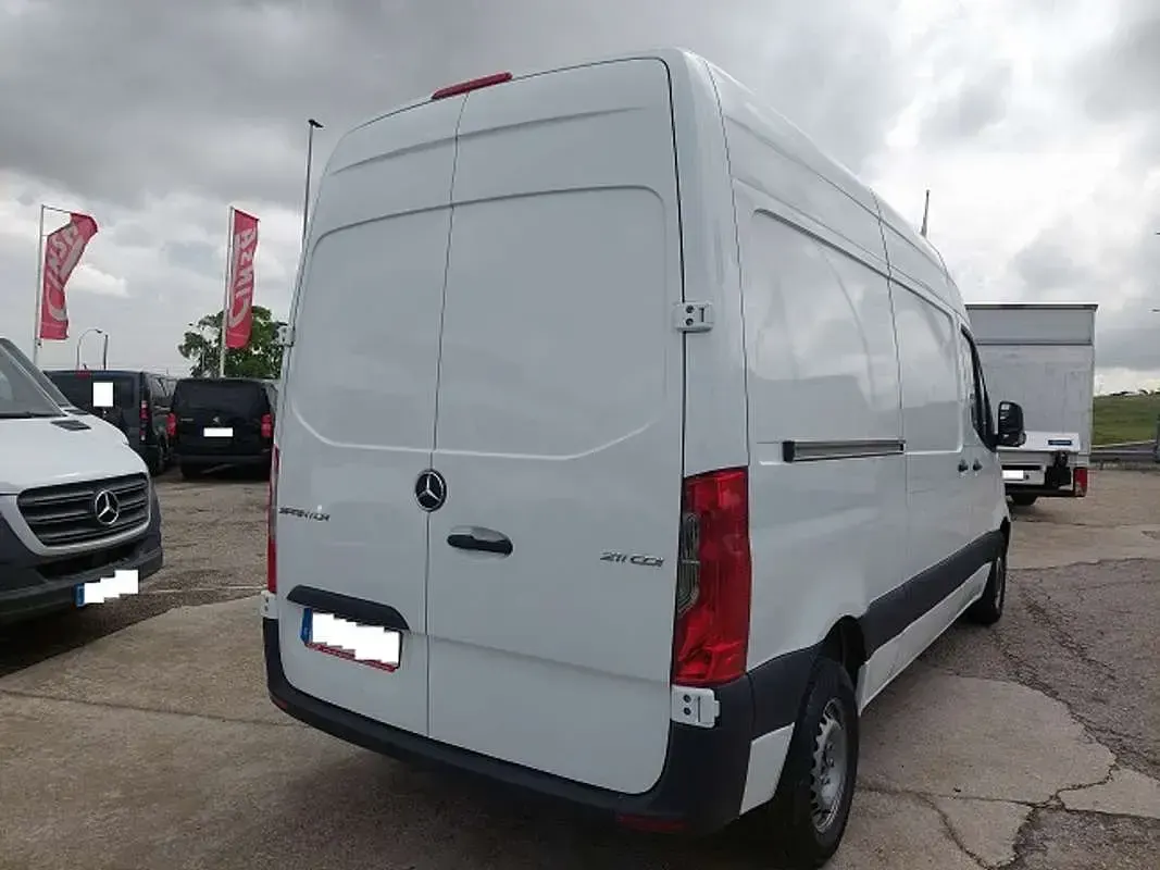 Usado Mercedes Sprinter 114 CV (83 kW) 2020 Blanco Van