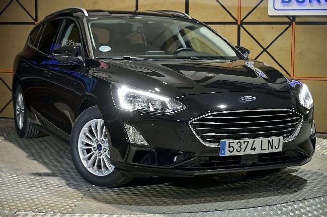 Usado Ford Focus Titanium 120 CV (88 kW) 2021 Negro Utilitario