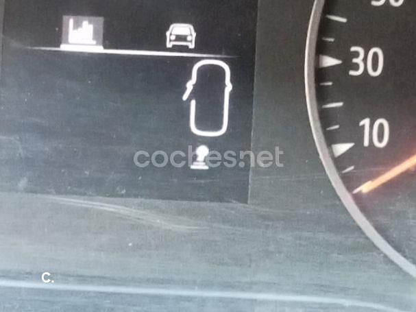 Usado Dacia Jogger Expression 100 CV (73 kW) 2023 Blanco Monovolumen