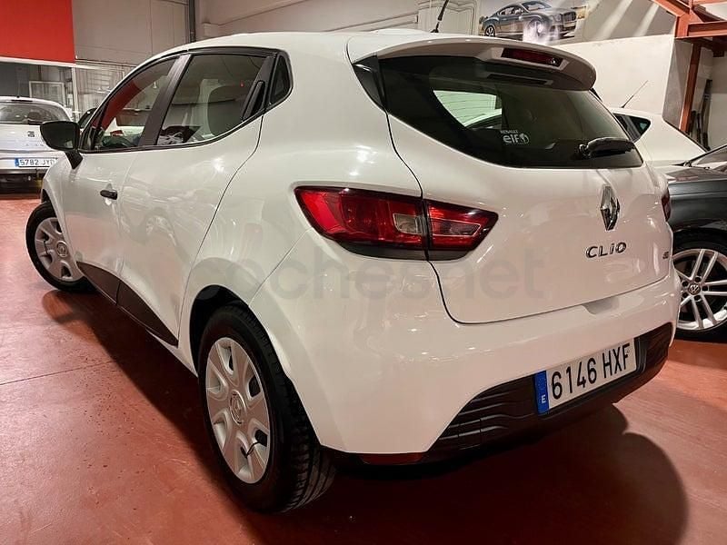 Usado Renault Clio IV Expression 75 CV (55 kW) 2014 Blanco Berlina