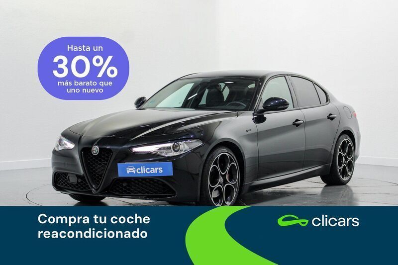 Negro Usado 2021 Alfa Romeo Giulia Sprint Sprint Coupe | 28.990 € - Imagen 1/4