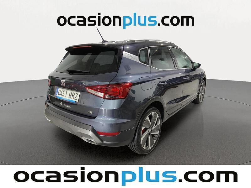 Usado Seat Arona FR 150 CV (110 kW) 2024 Gris SUV