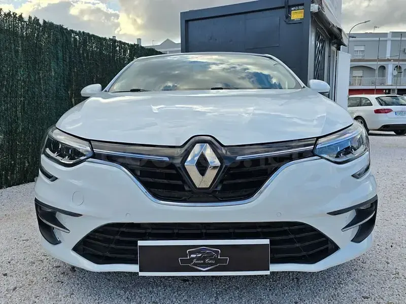 Usado Renault Mégane II Equilibre 115 CV (84 kW) 2022 Blanco Berlina